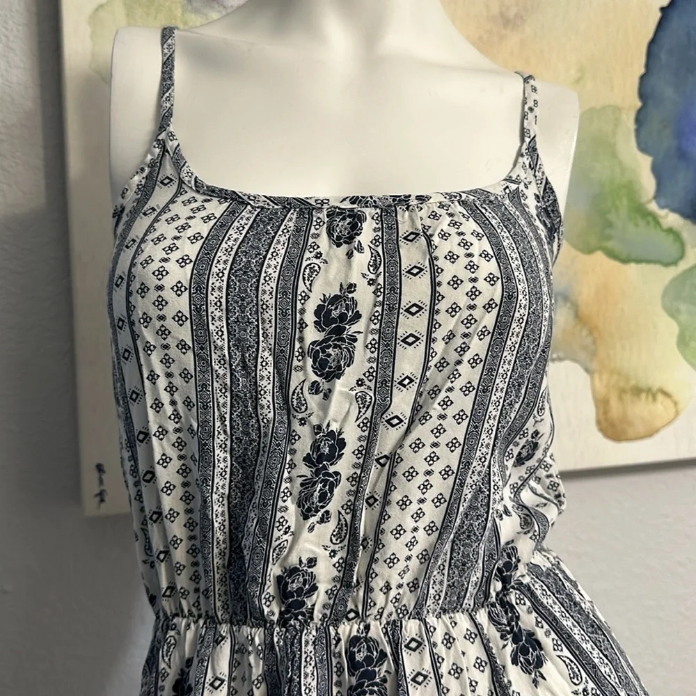 J For Justify Maxi Dress - Picture 7 of 9